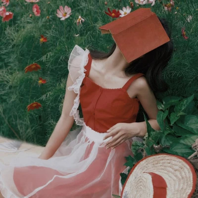 唯美森系复古文艺女生头像