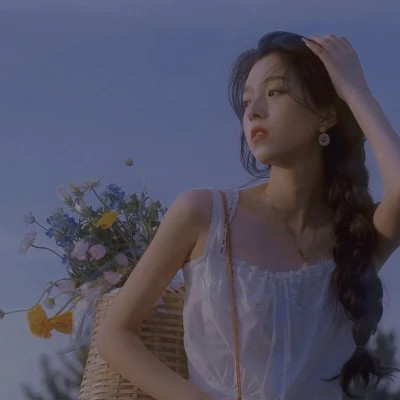 2025新款唯美复古森系女头