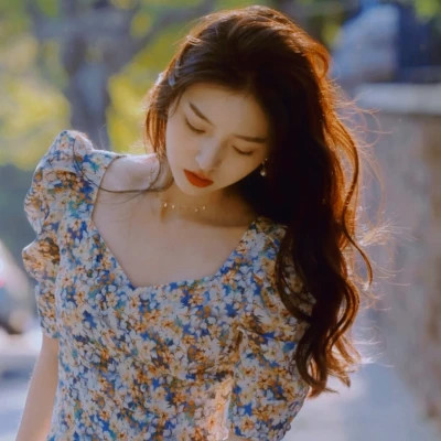 2025新款唯美复古森系女头