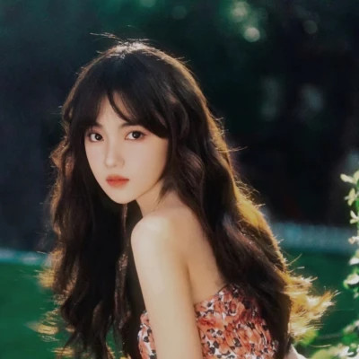 2025新款唯美复古森系女头