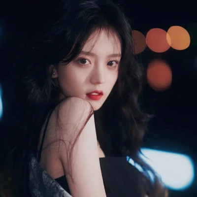2025新款唯美复古森系女头