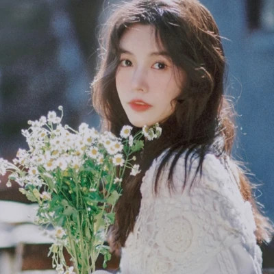2025新款唯美复古森系女头