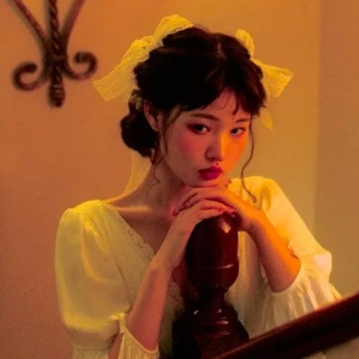 高级感头像女复古文艺图片