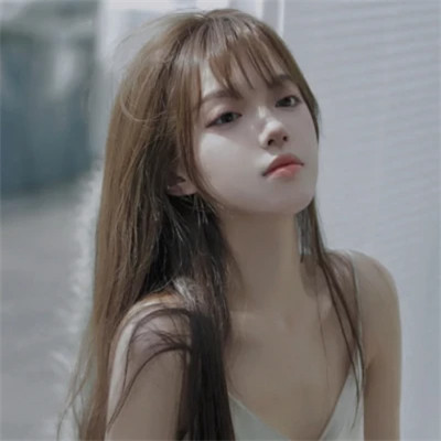 森系文艺女生头像高清