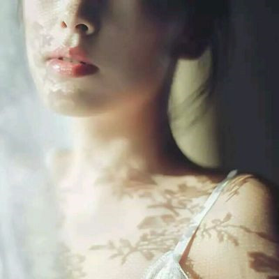 干净清新部位女生头像