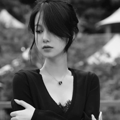 稀有单人头像女