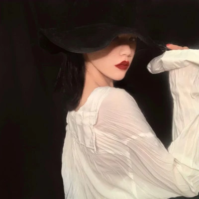 稀有单人头像女