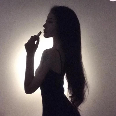 稀有单人头像女