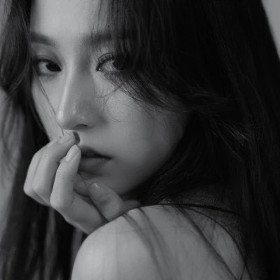 特别稀少超好看的头像真人女