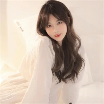 超稀有真人女生头像