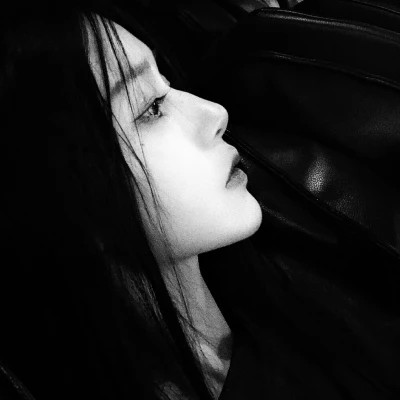 超稀有真人女生头像