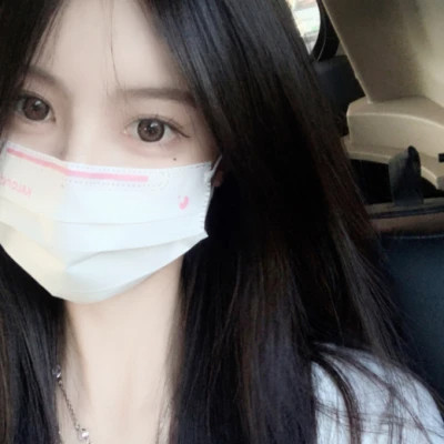 超稀有真人女生头像