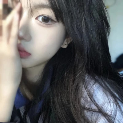 超稀有真人女生头像