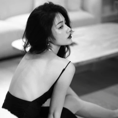 超稀有独一无二头像女