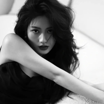 超稀有独一无二头像女