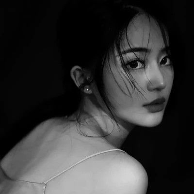 超稀有独一无二头像女