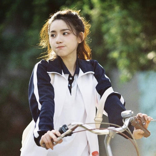 2025校园系最新清纯可爱女生头像