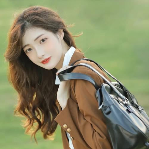 2025校园系最新清纯可爱女生头像