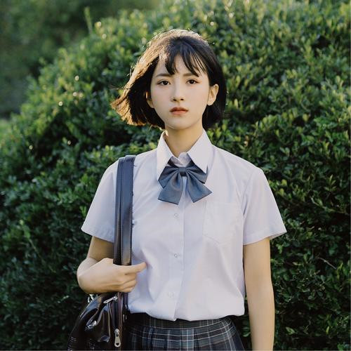 2025校园系最新清纯可爱女生头像