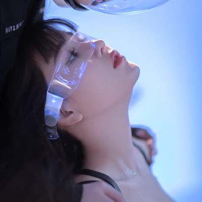 2025年最火真人情侣头像