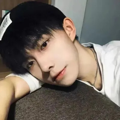 头像图片2025最新款男真人