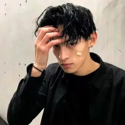 头像图片2025最新款男真人
