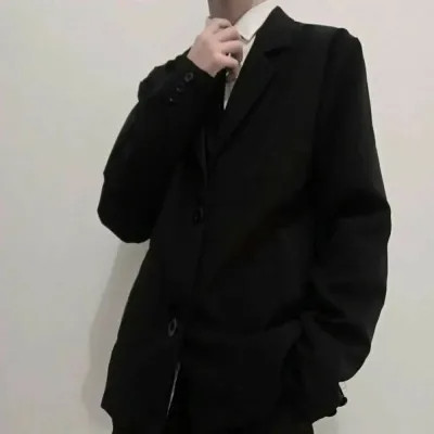 2025年帅气男生真人高清图片