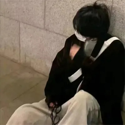 2025新款好看的头像男生真人帅气