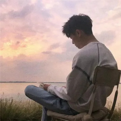 2025最新男生真人很酷的头像