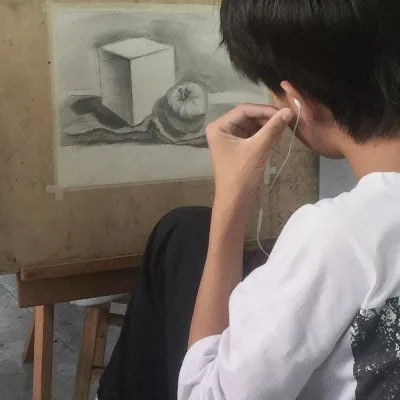 2025最新男生真人很酷的头像