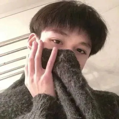 2025最新男生真人很酷的头像