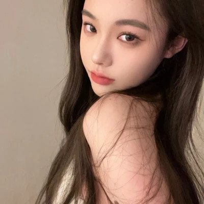 头像真人女生2025最新款