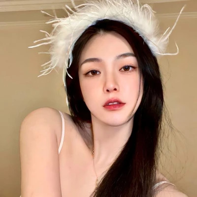 头像真人女生2025最新款