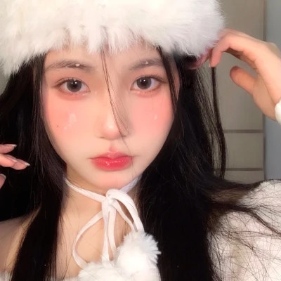 头像真人女生2025最新款