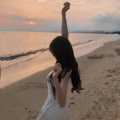 2025头像女生真人好看