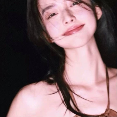 2025头像女生真人好看
