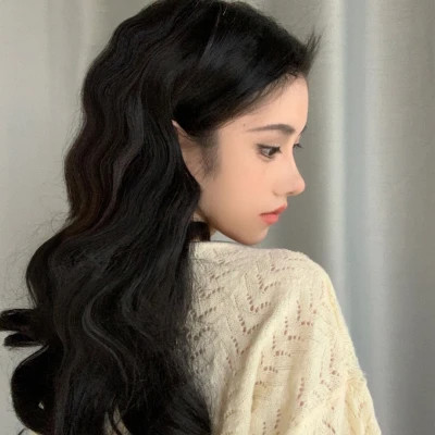 2025头像女生真人好看