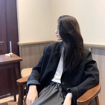 2025头像女生真人好看