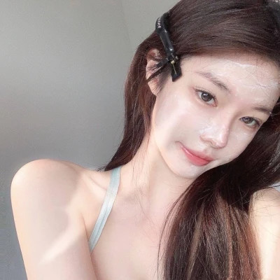 2025最火女生头像图片真人