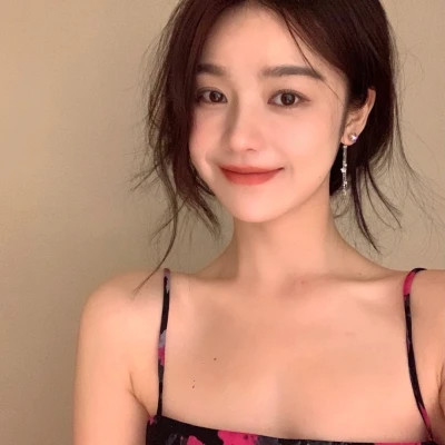 2025最火女生头像图片真人
