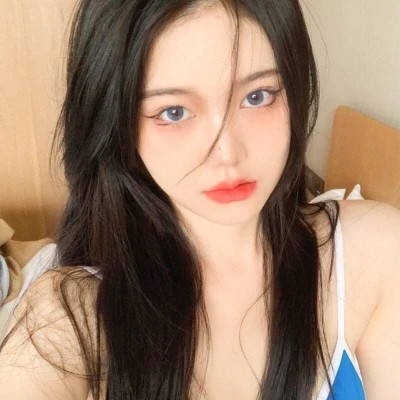 2025最火女生头像图片真人