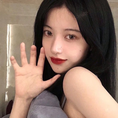 2025头像最新版女生真人