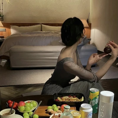 2025头像最新版女生真人