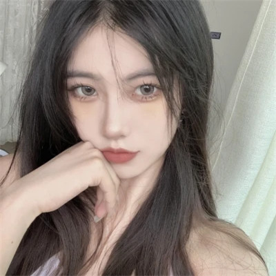 2025头像最新版女生真人