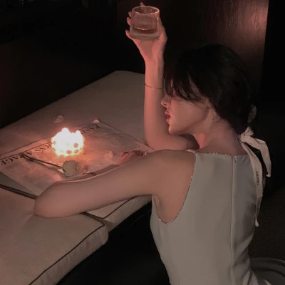 2025头像最新版女生真人