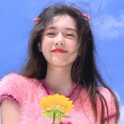 2025年女生真人版头像好看