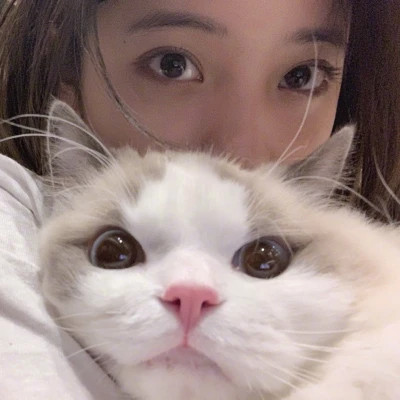 2025年女生真人版头像好看