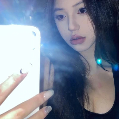 微信头像图片2025年女生真人