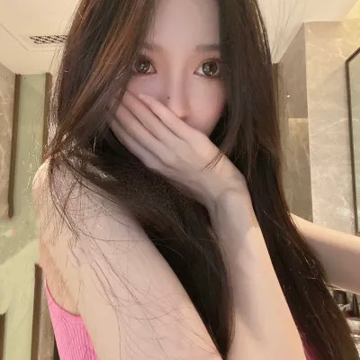 微信头像图片2025年女生真人