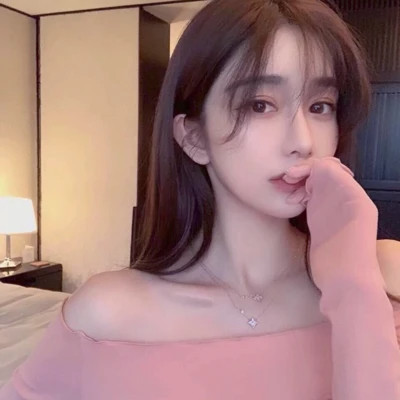 有颜有钱女生头像